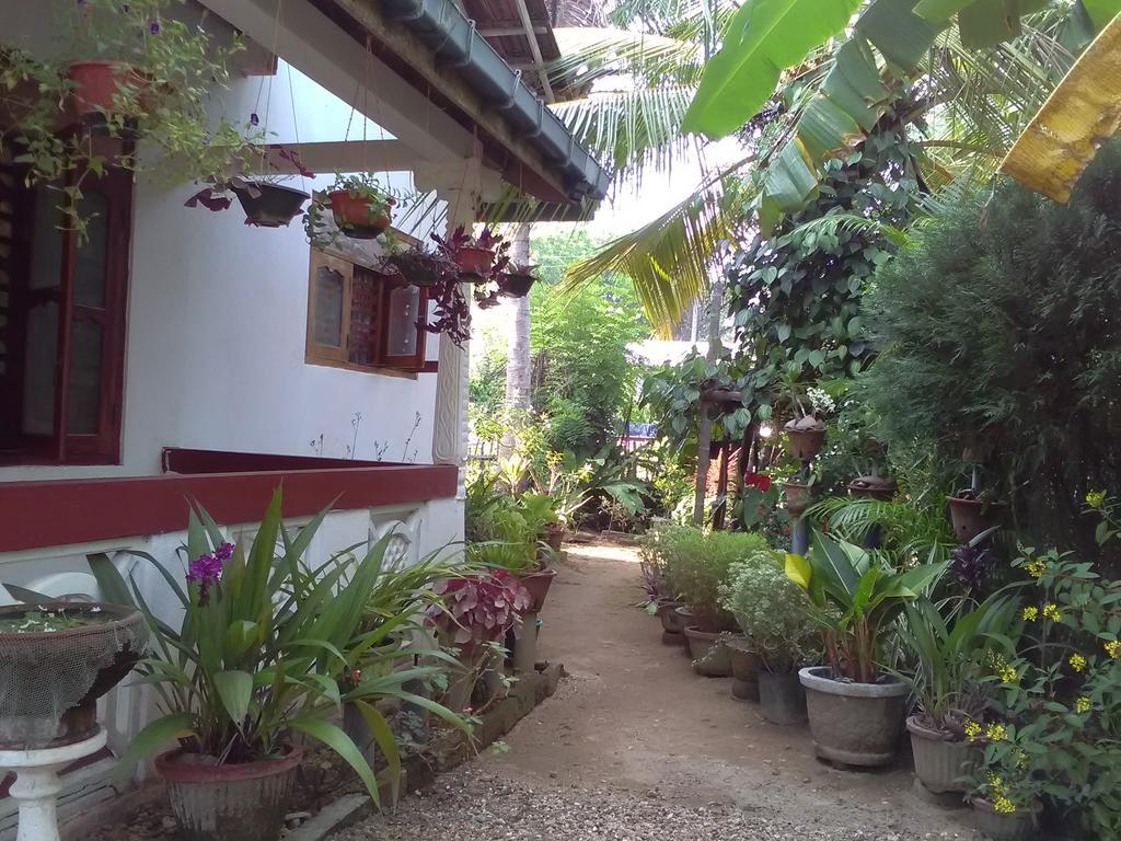 Gem Villa Weligama Esterno foto